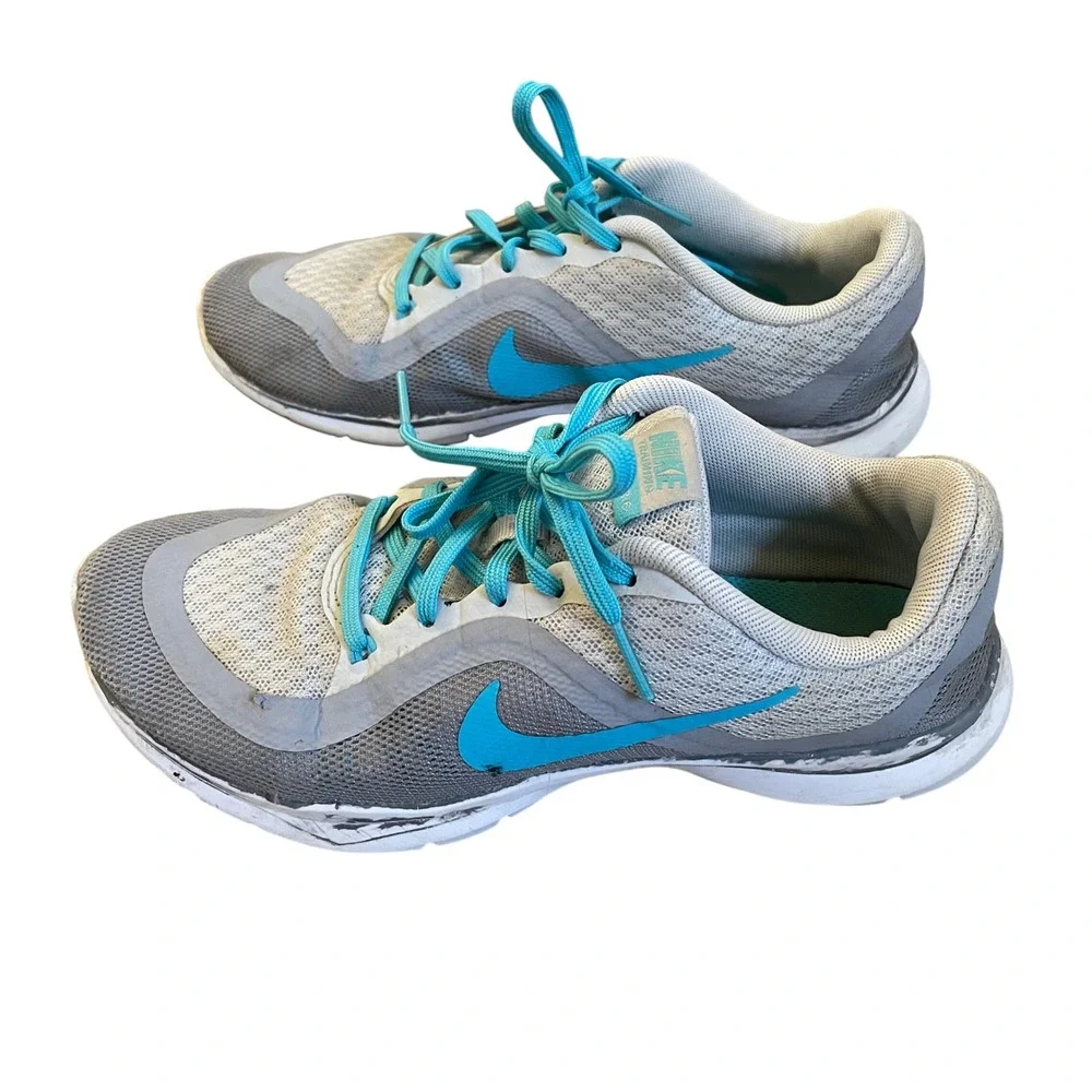 Nike Training Flex TR6 Running Shoes size 6 Gray Aqua Sneaker Athletic‎ Workout